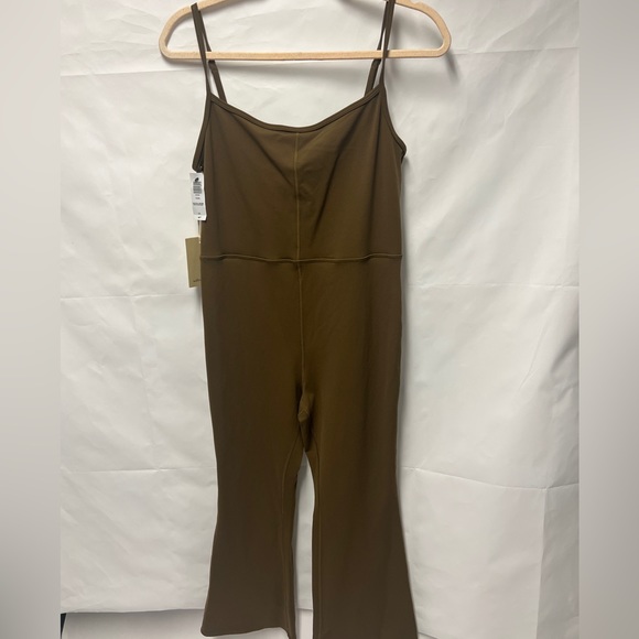 Wilfred Free Divinity Kick Flare Jumpsuit NWT LARGE - Picture 9 of 13